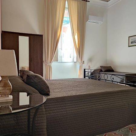 Fabrizi Bed & Breakfast Catania Ngoại thất bức ảnh