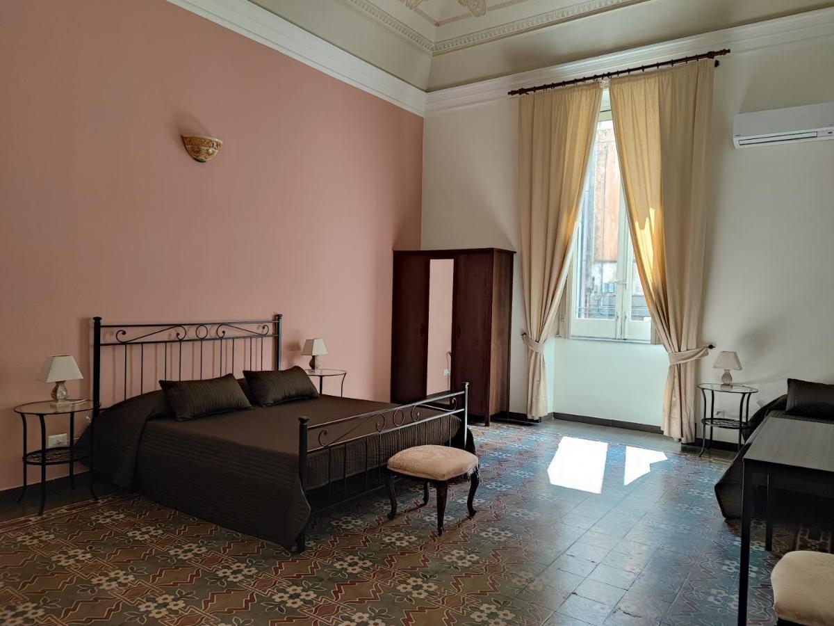Fabrizi Bed & Breakfast Catania Ngoại thất bức ảnh
